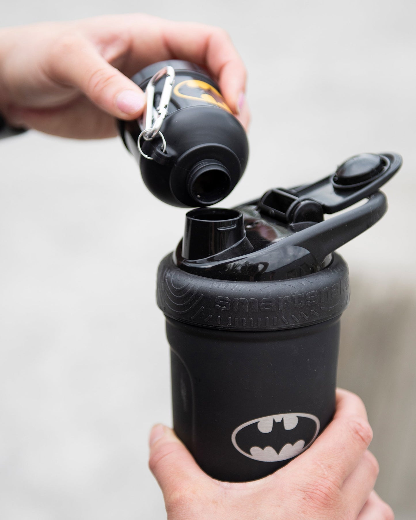 whey2go-funnel-batman-r1 Smartshake_Whey2Go_Batman_Lifestyle.jpg