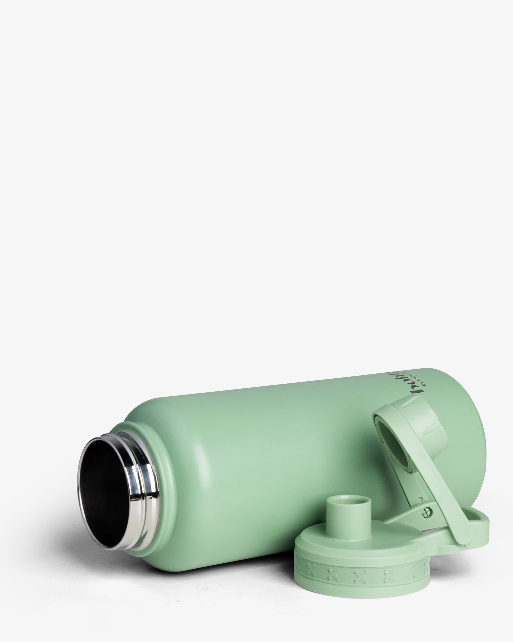 bohtal-insulated-sports-bottle-green-d7 Bohtal_Insulated_Sports_Bottle_Green_unassamble.jpg
