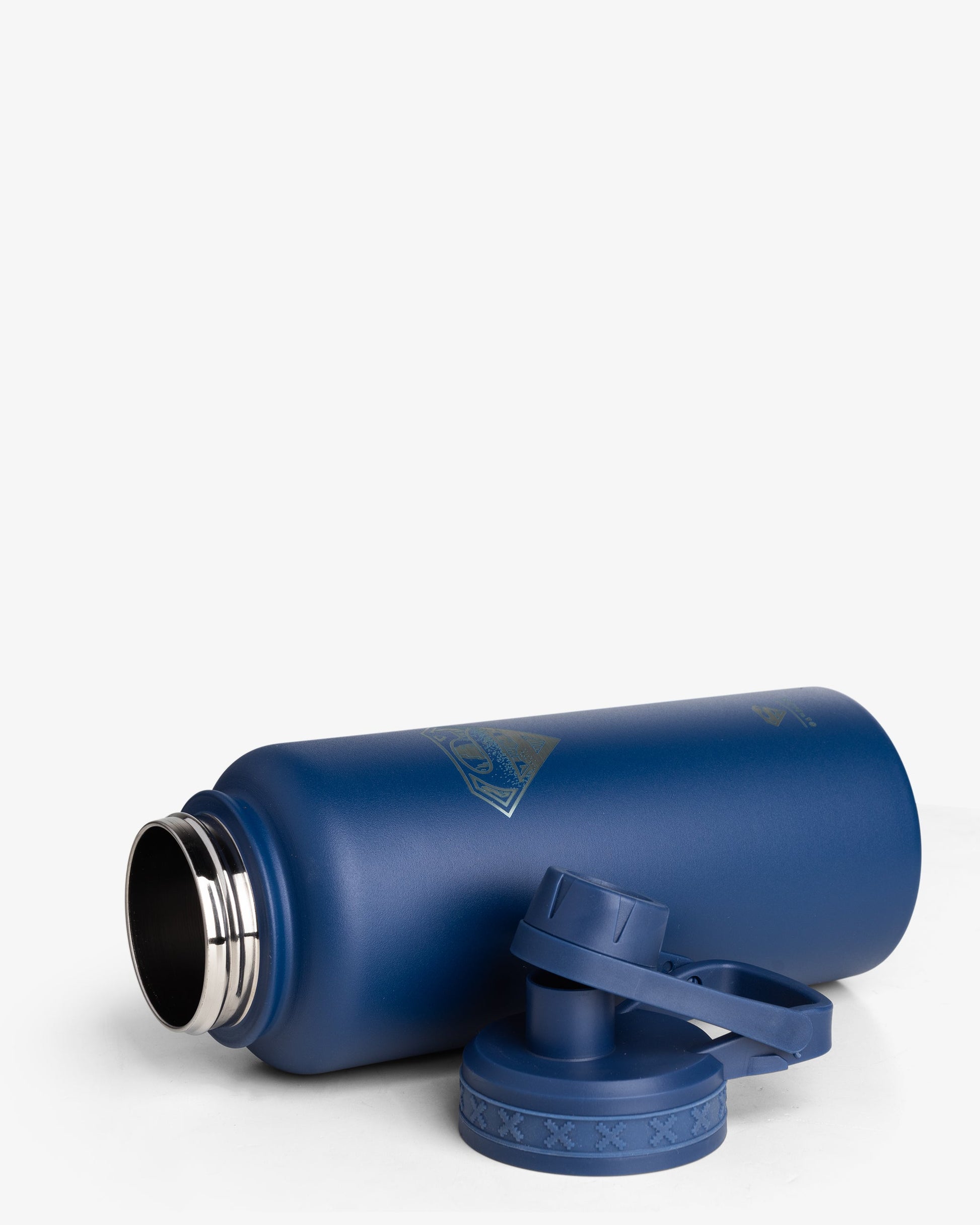 bohtal-insulated-sports-bottle-superman-logo-n8 Bohtal_Insulated_Sports_Bottle_Superman_Logo_unassambled.jpg