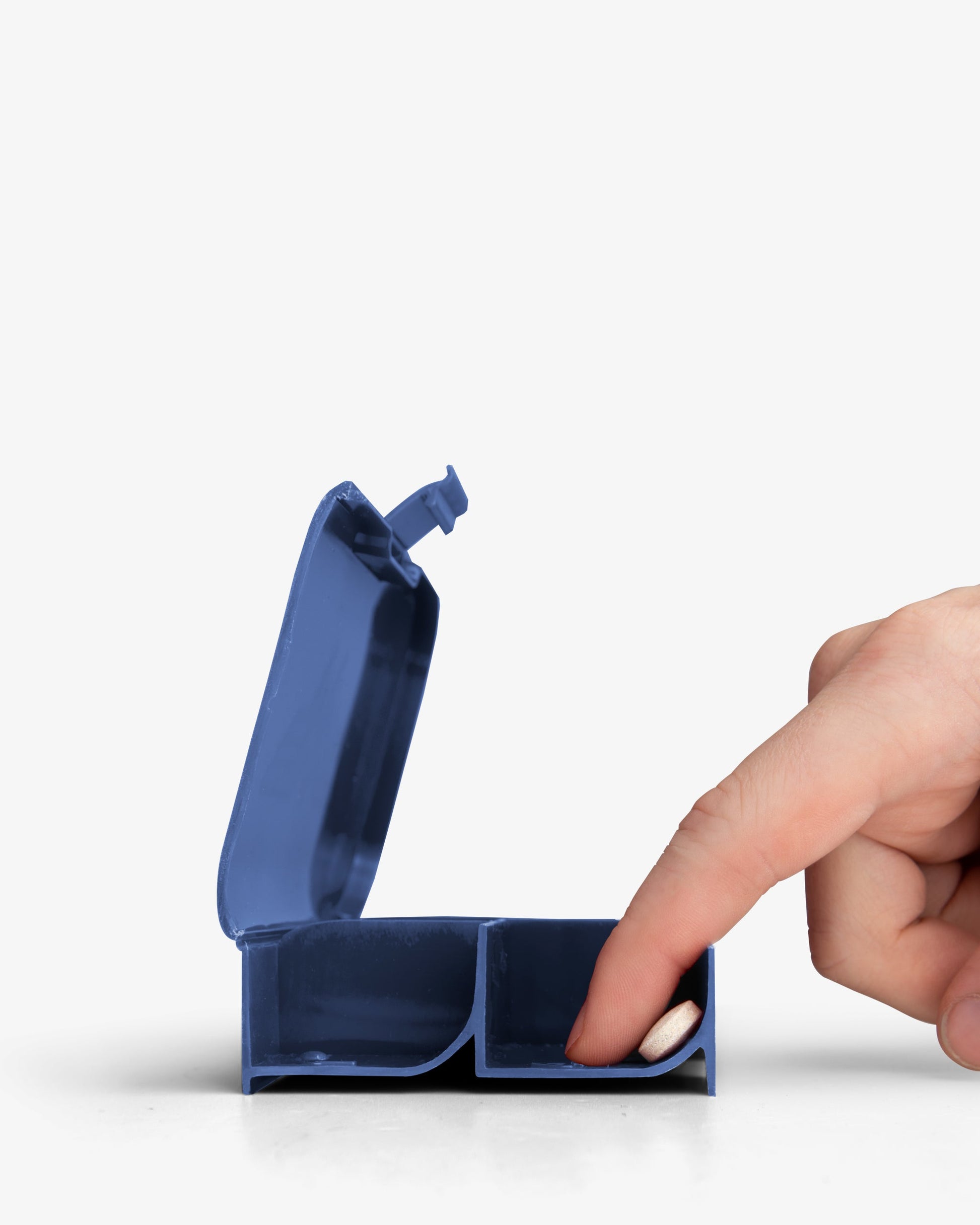 pill-box-organizer-superman-w2 Smartshake_PillBox_Organizer_Superman_curved_pillbox.jpg