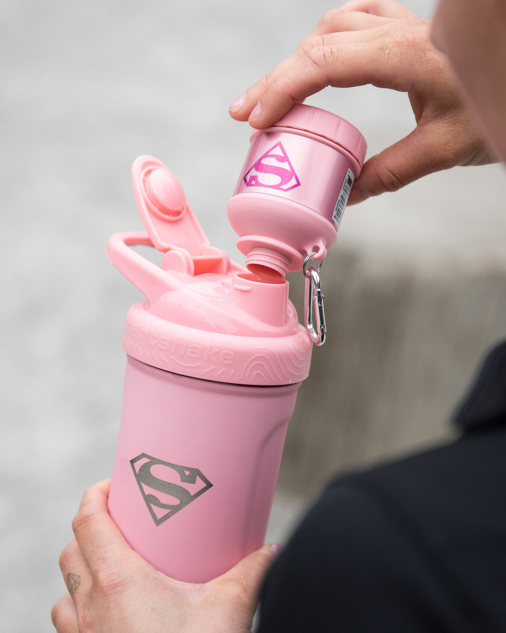 whey2go-funnel-supergirl-q2 Smartshake_Whey2Go_Supergirl_Lifestyle.jpg